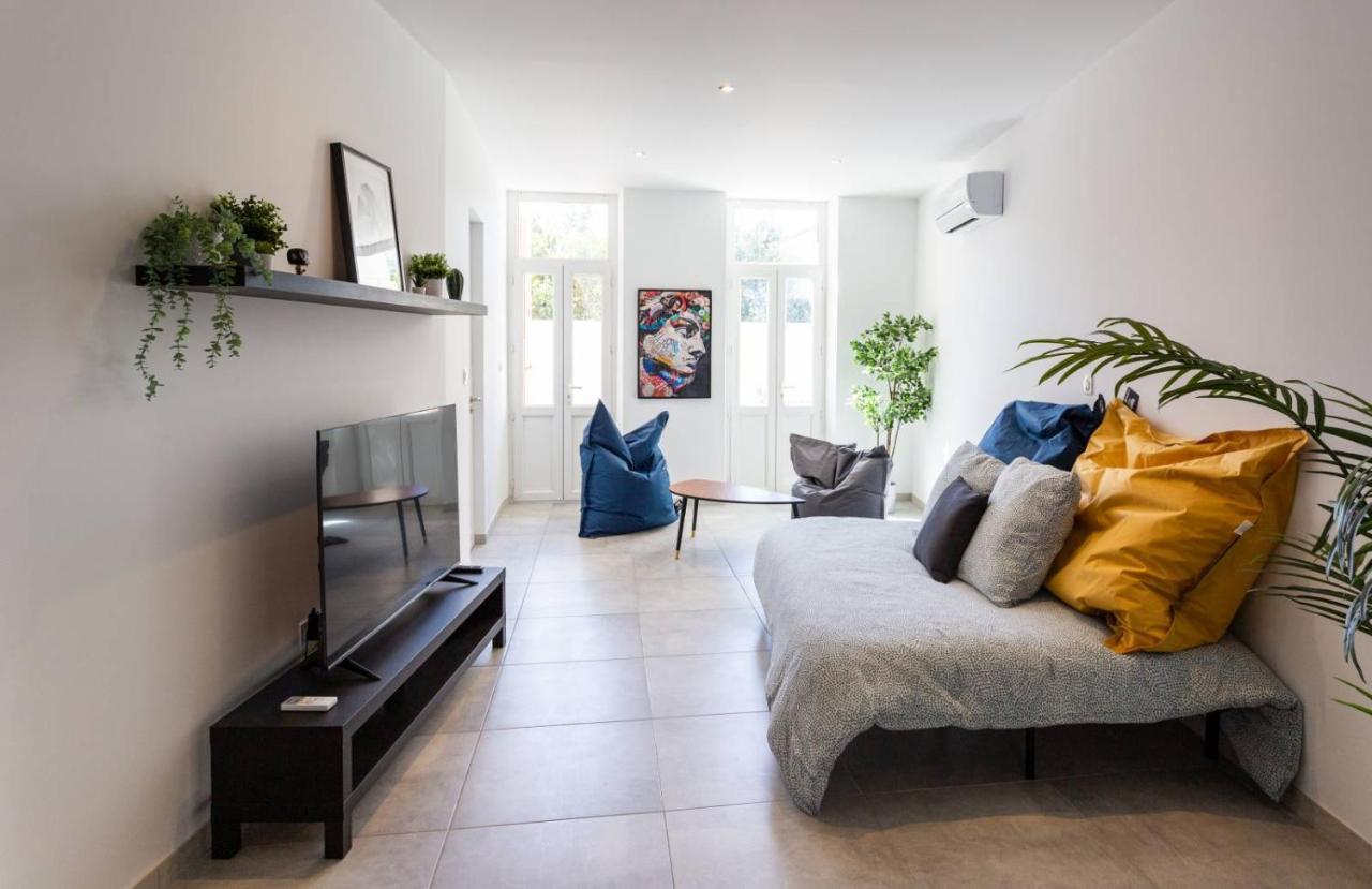 Maxbnb - Climatise - Grand 37m2 & Terrasse 30m2 - Est Apartment