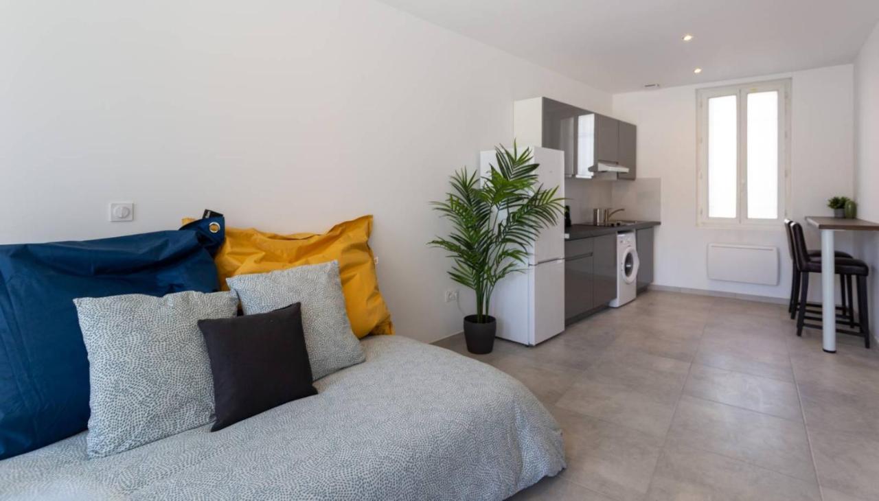 Apartment Maxbnb - Climatise - Grand 37m2 & Terrasse 30m2 - Est *
